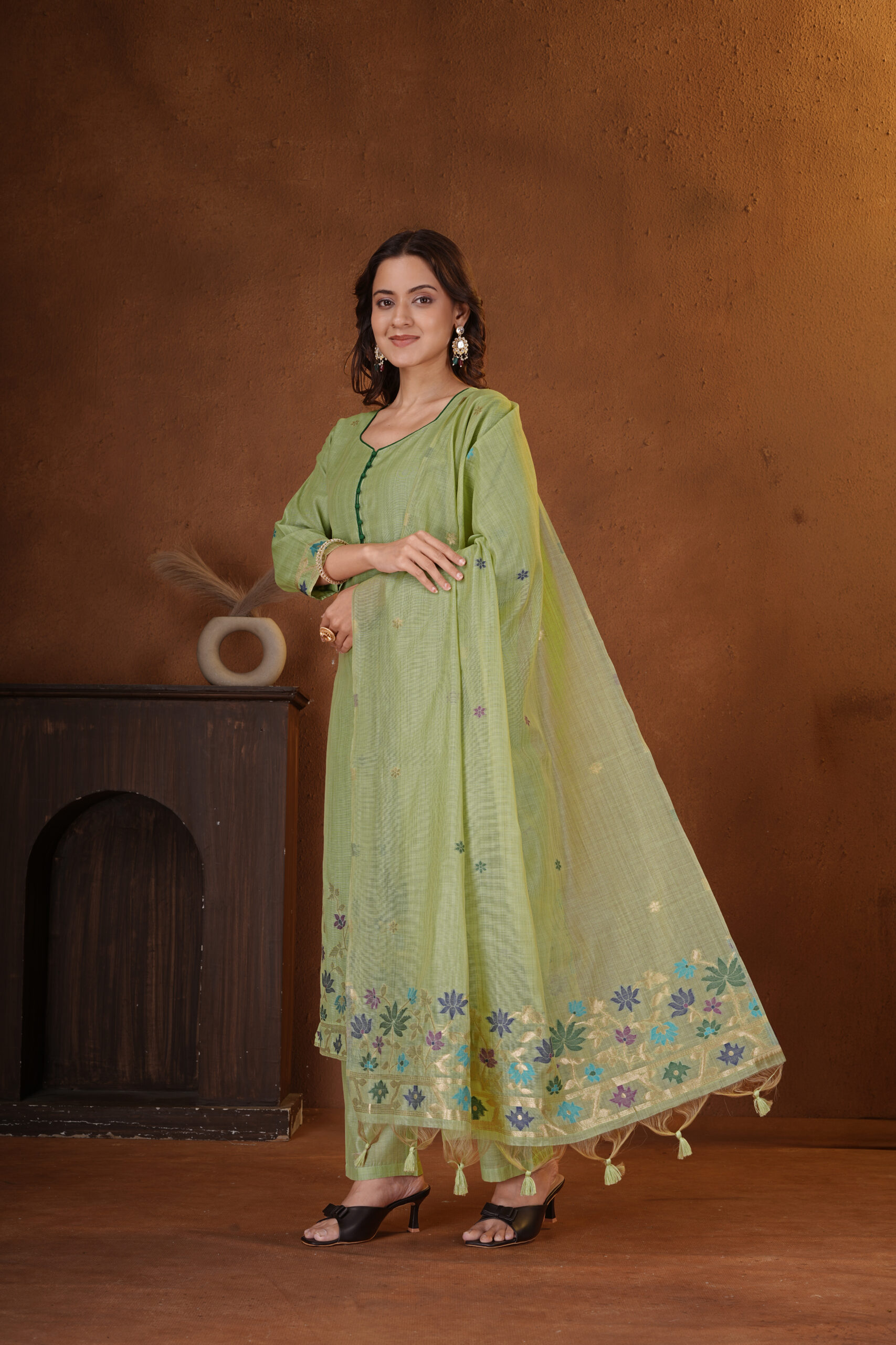 Vaamikaa Handwoven Jamdani