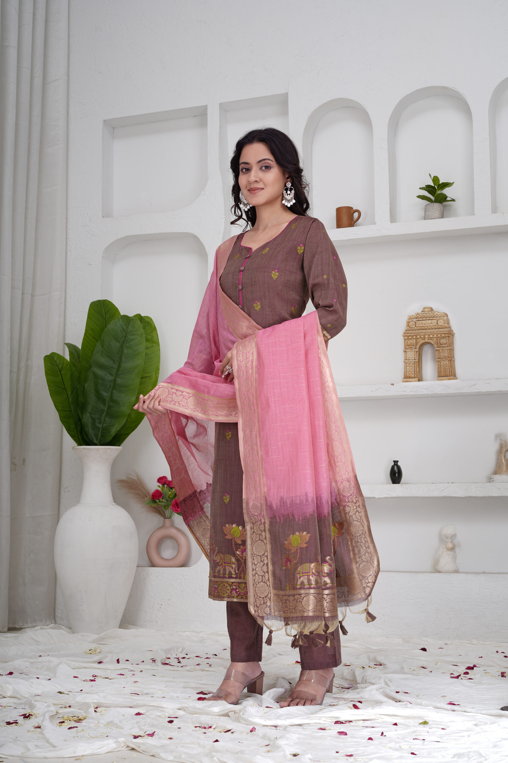 Mrudulla Handwoven Jamdani