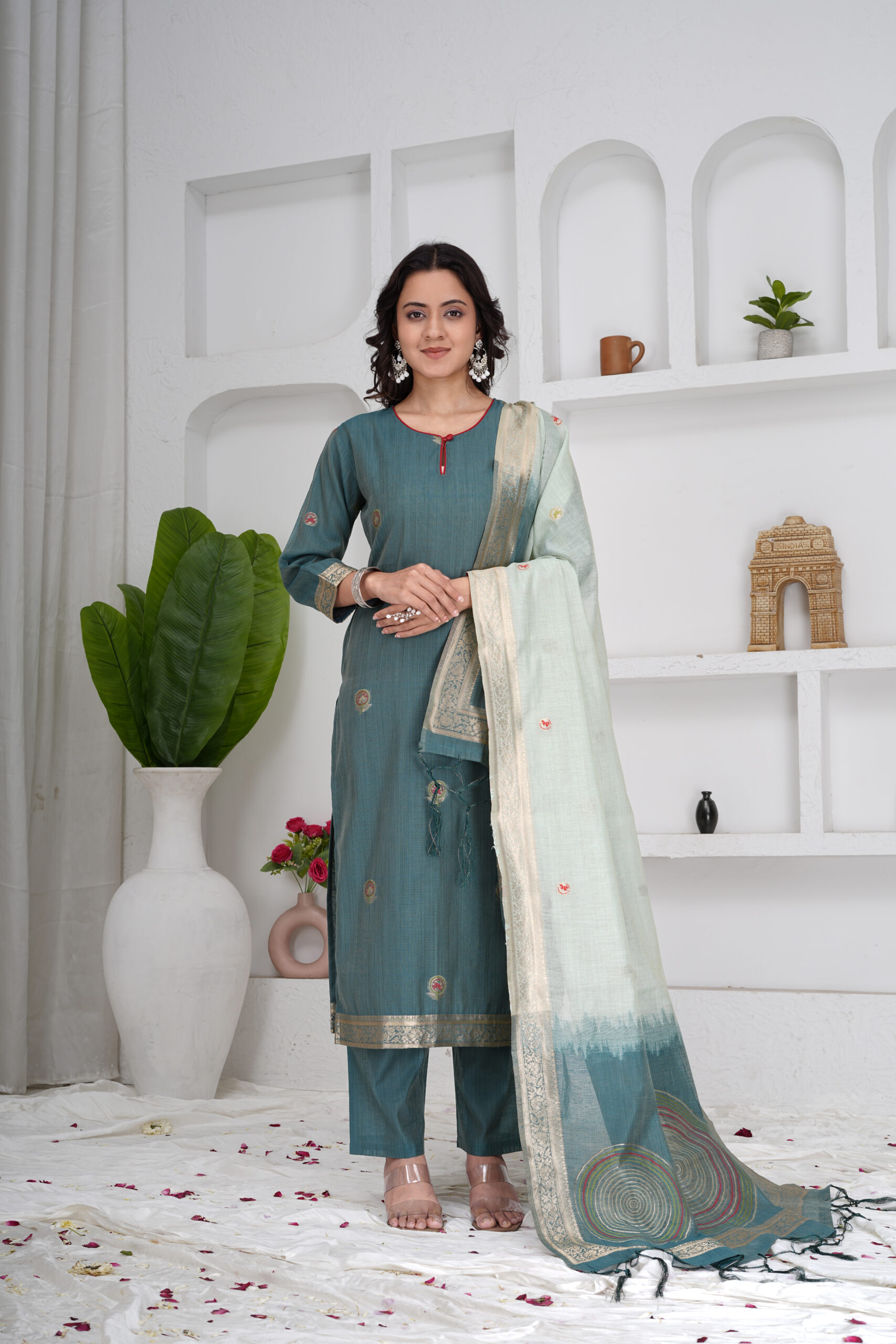 Mrunmayi Handwoven Jamdani