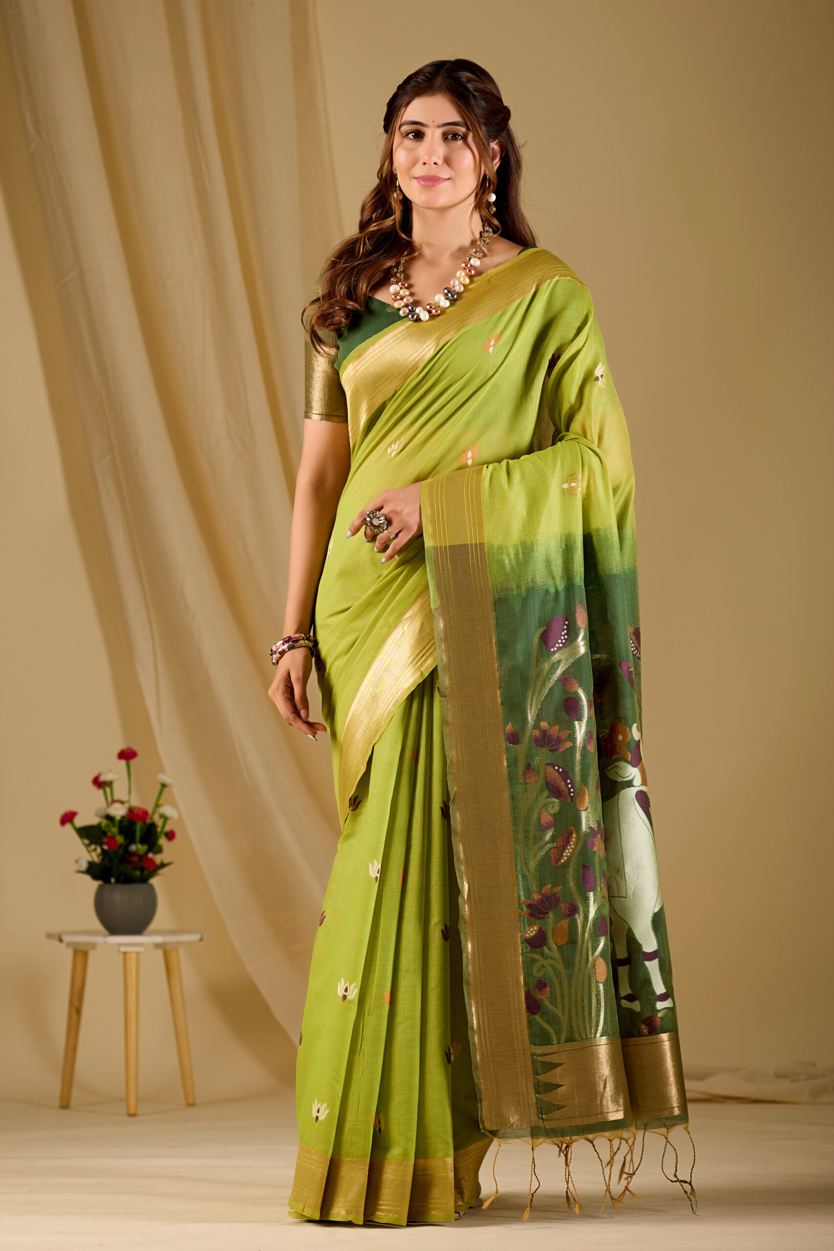 Hiranyaa Handloom Saree