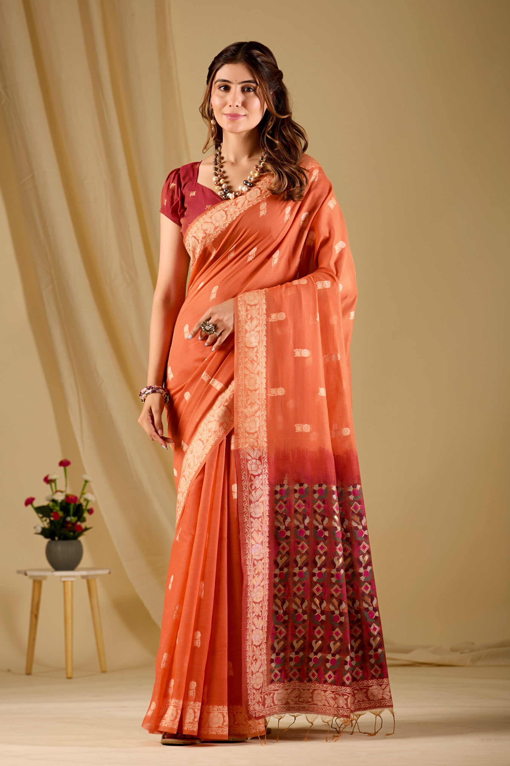 Kusum Handwoven Jamdani